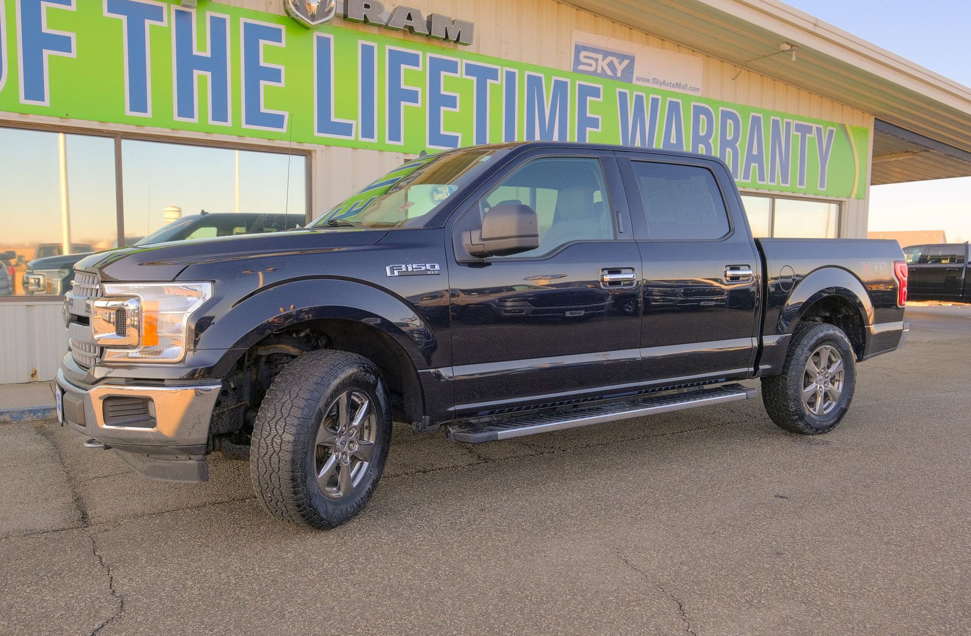 Used 2020 Ford F150 XLT w/ XTR Package image 2