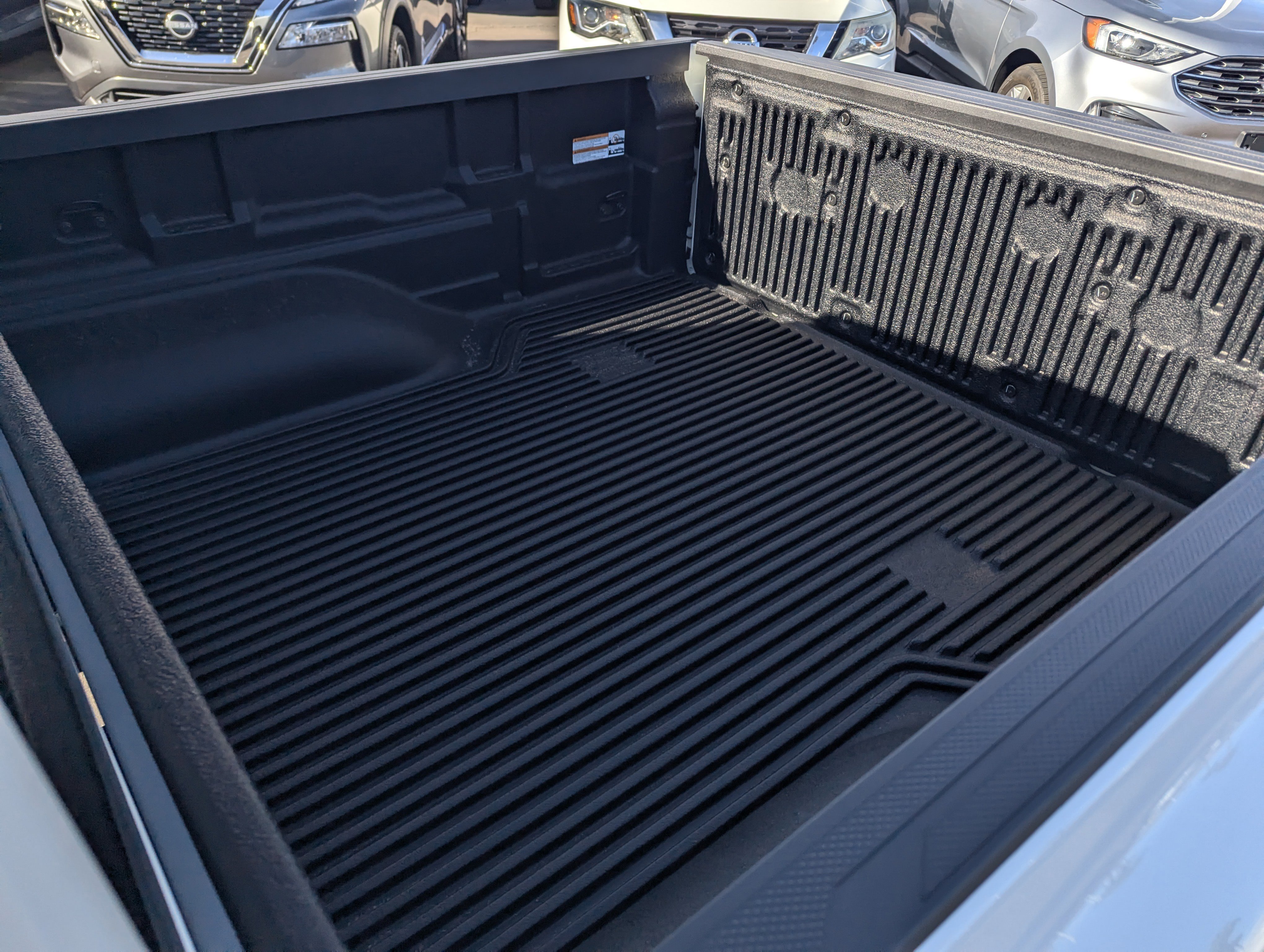 New 2026 Nissan Frontier SV image 8