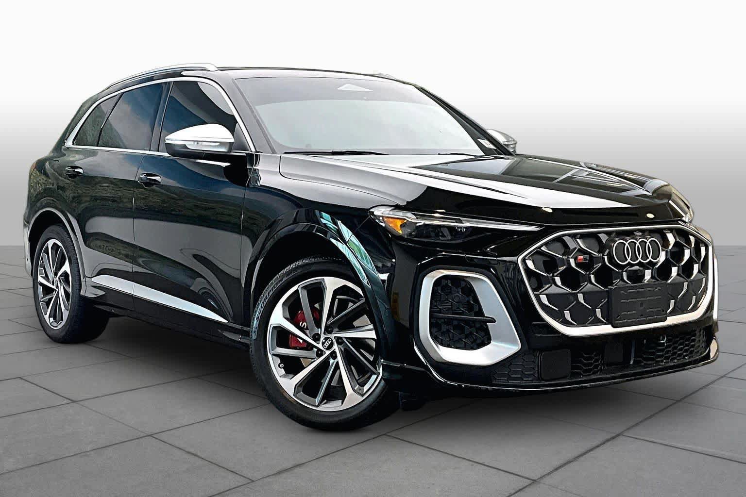 Certified 2025 Audi SQ5 Premium Plus w/ Premium Plus Package AWD/4WD image 3