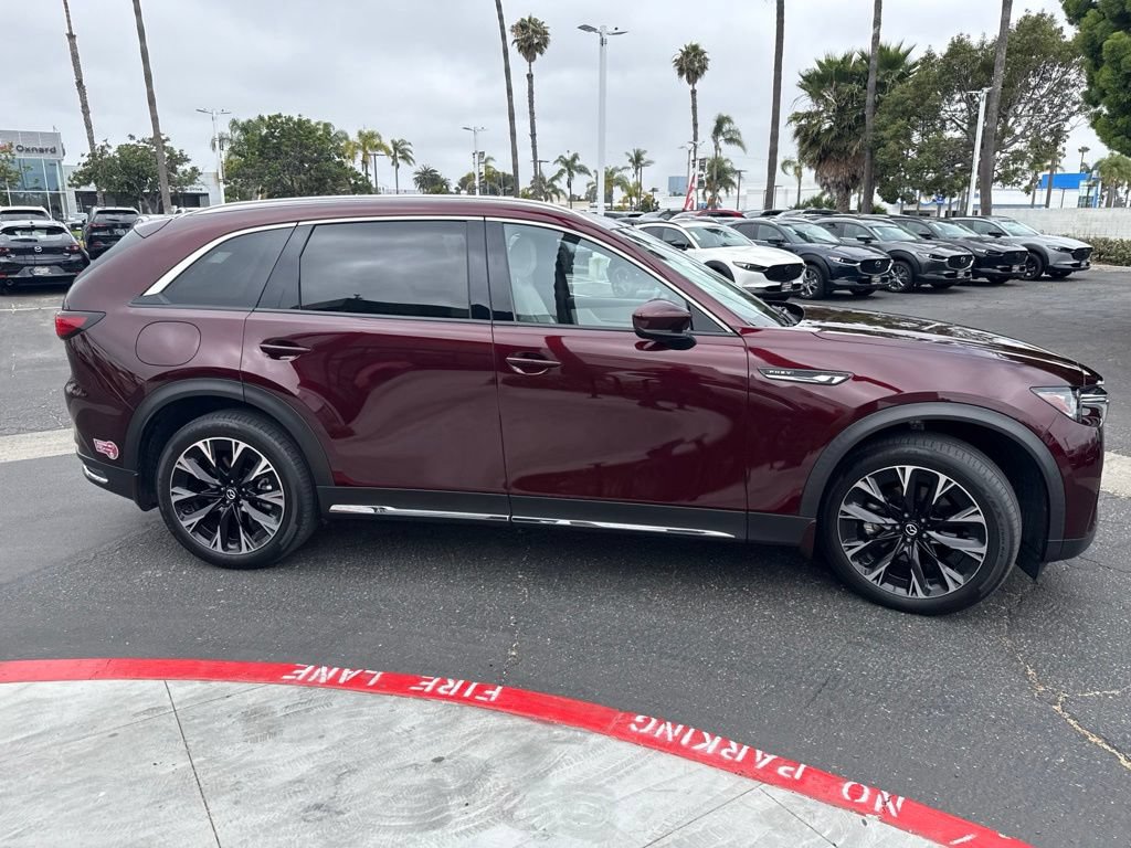 Used 2024 MAZDA CX-90 Plug-In Hybrid w/ Premium Plus AWD/4WD image 33
