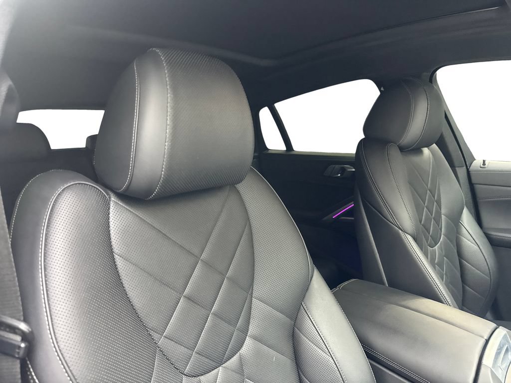 Used 2023 BMW X6 xDrive40i w/ M Sport Package AWD/4WD image 46