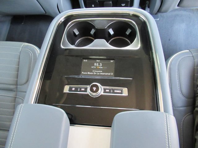 Used 2020 Lincoln Navigator Black Label AWD/4WD image 16