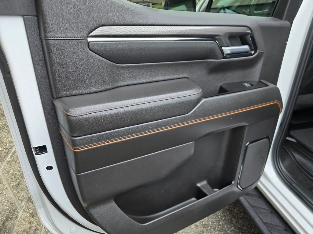 Used 2022 GMC Sierra 1500 AT4 w/ AT4 Premium Package image 20