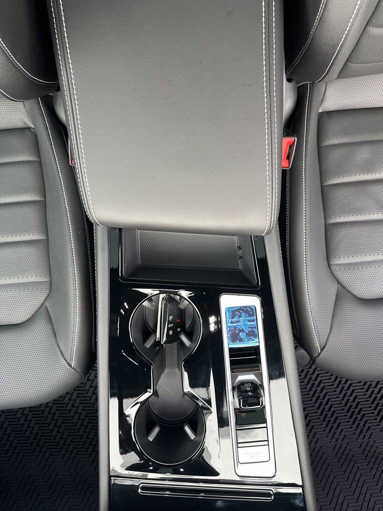 New 2026 Volkswagen Atlas Cross Sport SEL R-Line image 26