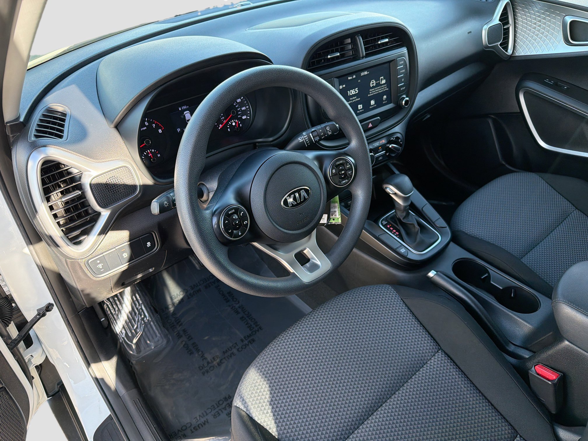 Used 2021 Kia Soul LX image 24