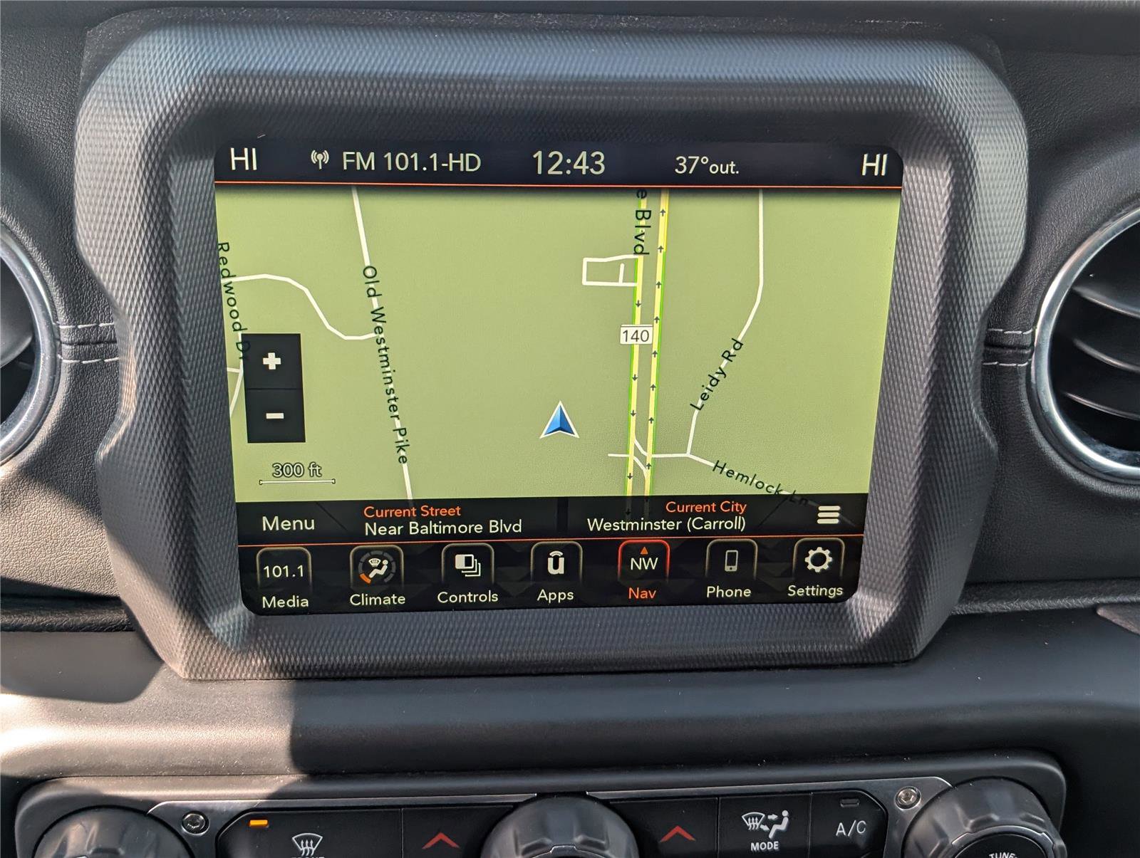 Used 2022 Jeep Gladiator Overland w/ Popular Equipment Package image 25