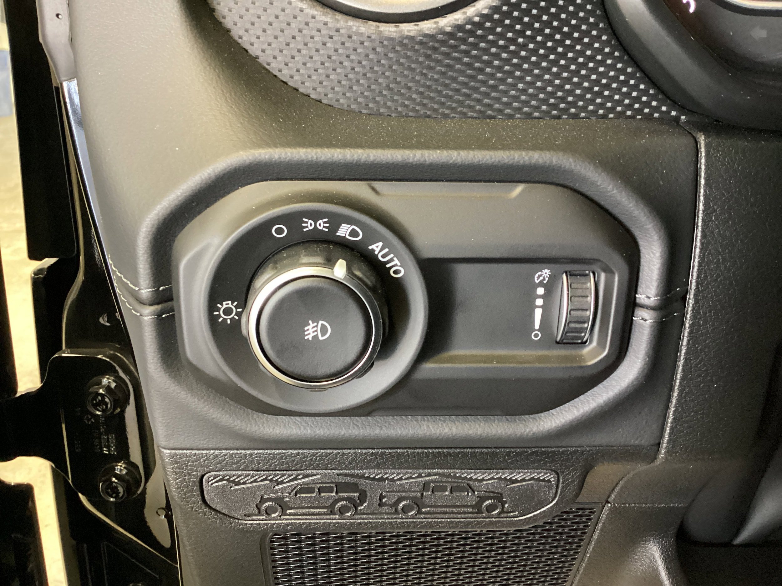 New 2026 Jeep Wrangler Unlimited Rubicon AWD/4WD image 17