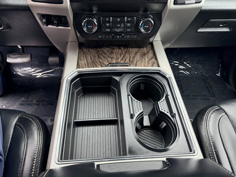 Used 2019 Ford F250 Lariat w/ Lariat Value Package AWD/4WD image 32