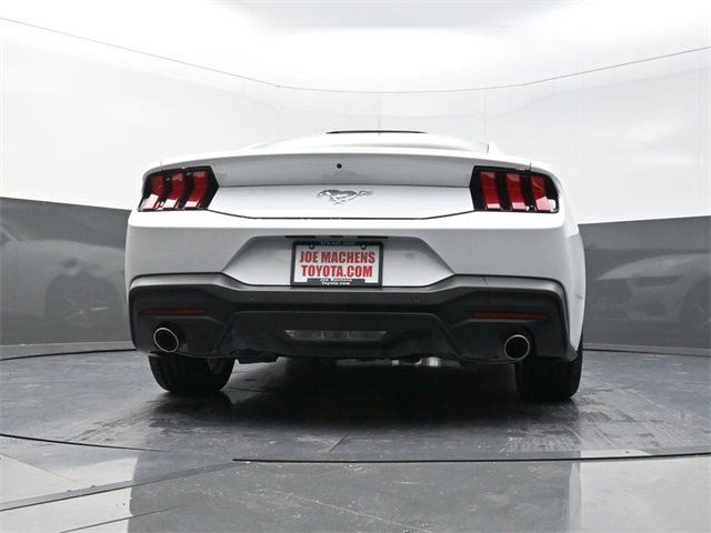 Used 2024 Ford Mustang Coupe image 28