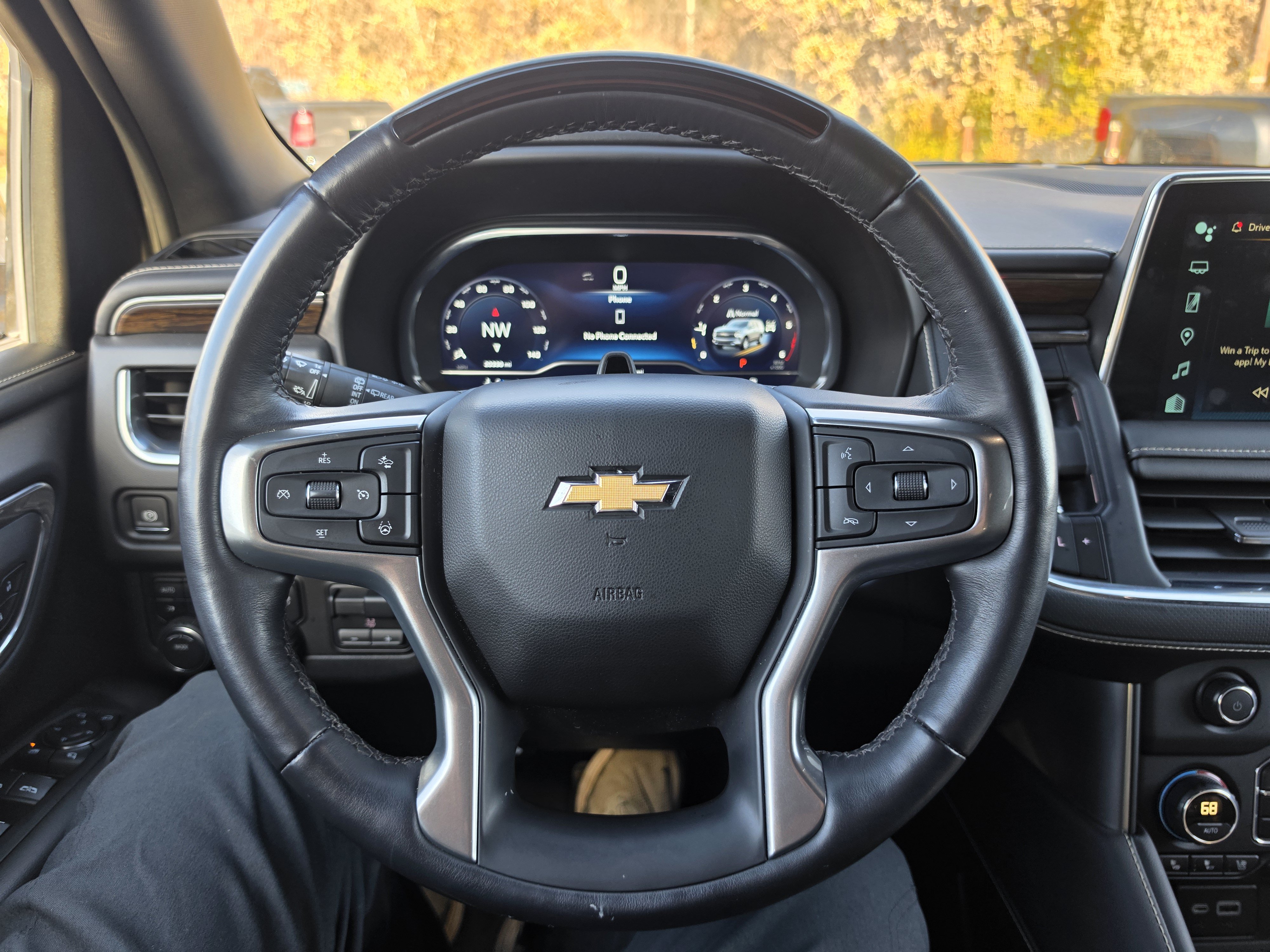 Used 2024 Chevrolet Tahoe Premier w/ Advanced Technology Package AWD/4WD image 22