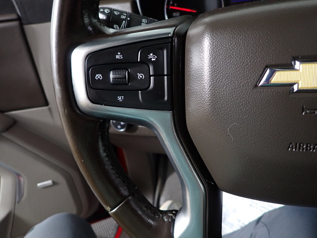 Used 2021 Chevrolet Suburban LT AWD/4WD image 31