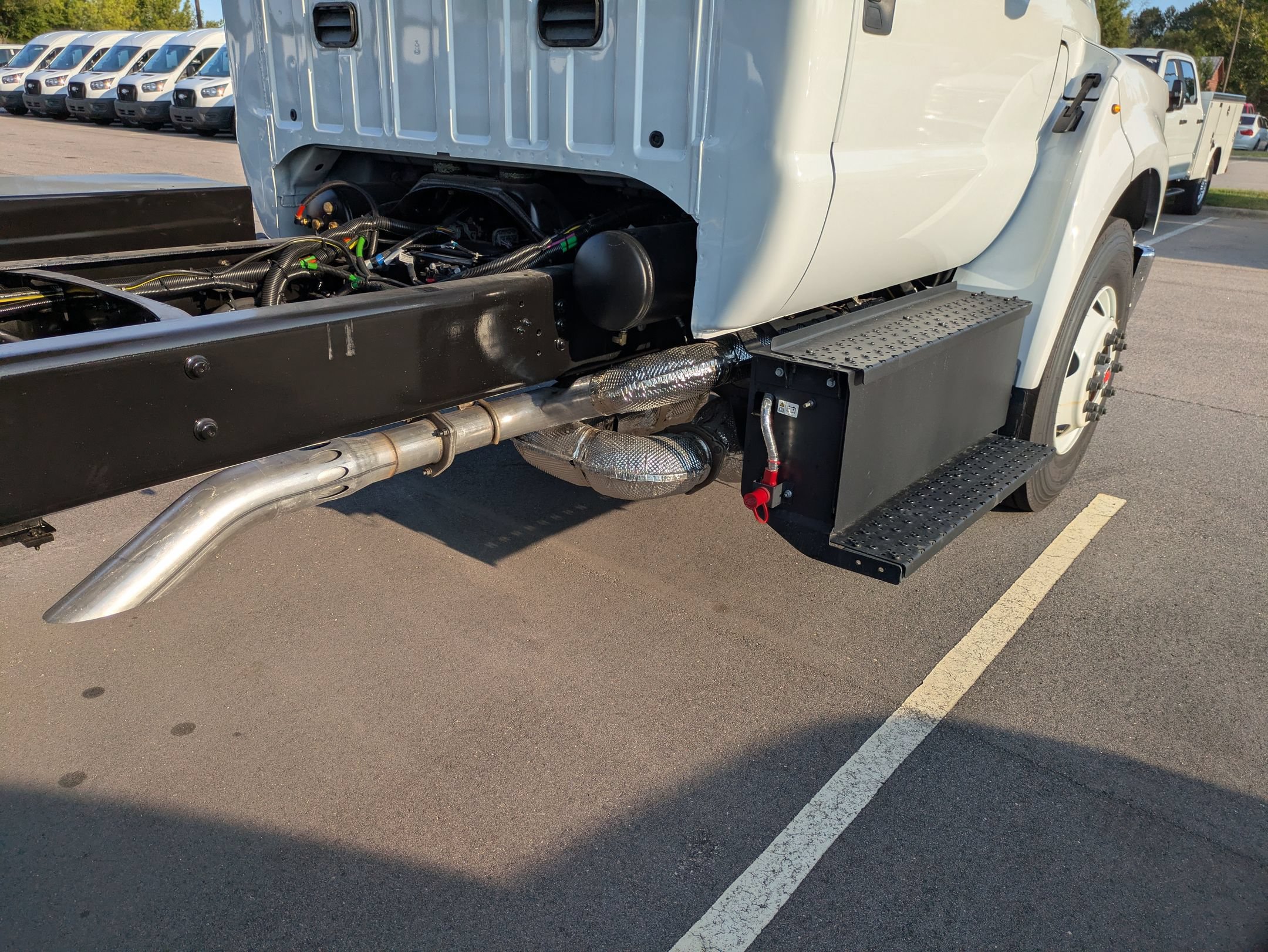 New 2027 Ford F750 2WD Regular Cab Super Duty image 30