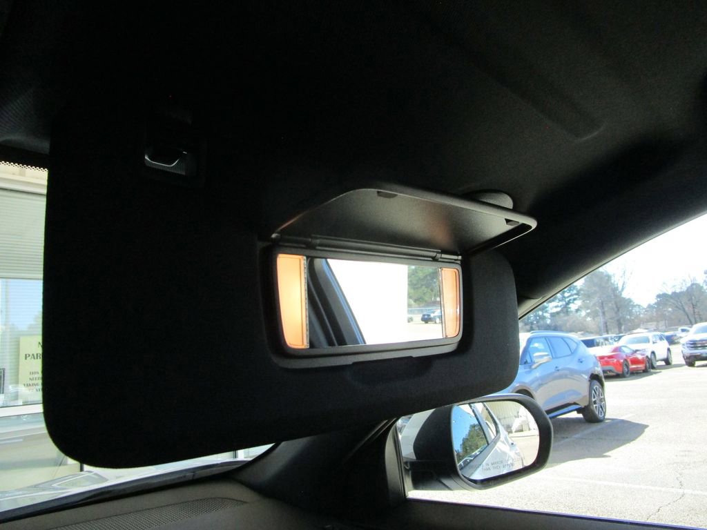 New 2026 Chevrolet Equinox LT w/ Convenience Package II image 29