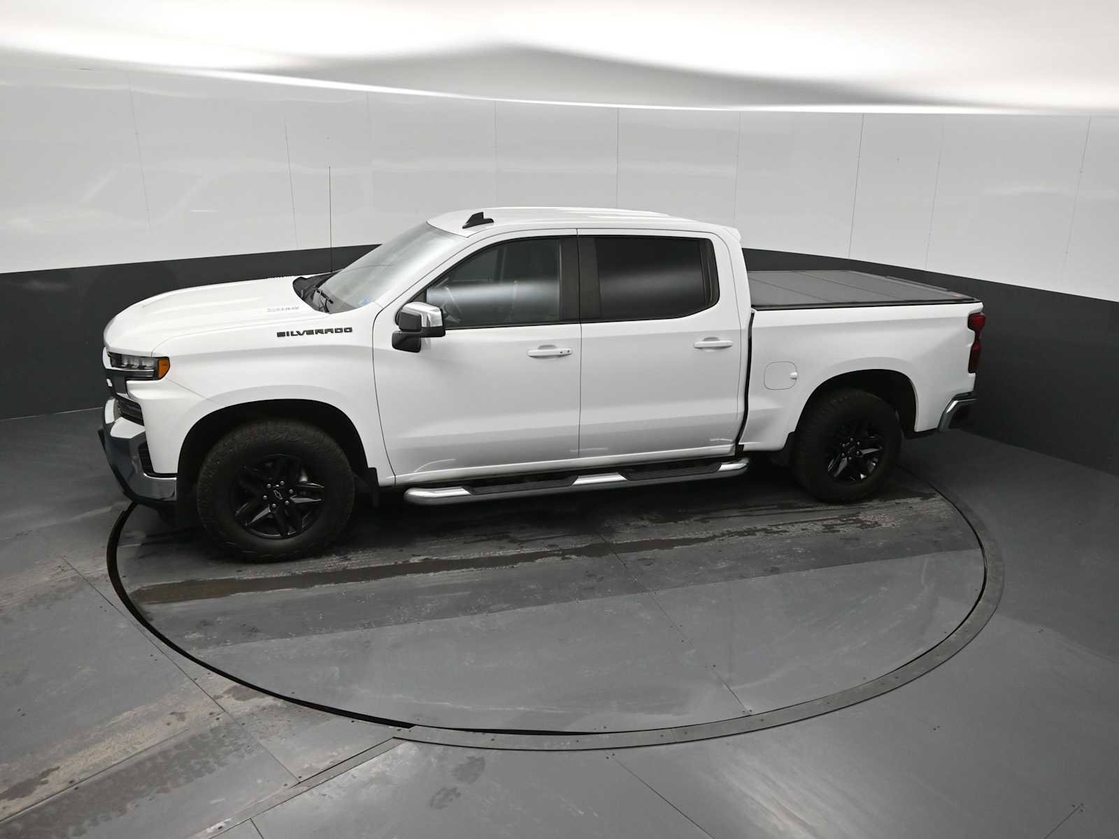 Used 2021 Chevrolet Silverado 1500 LT w/ Bed Protection Package image 18
