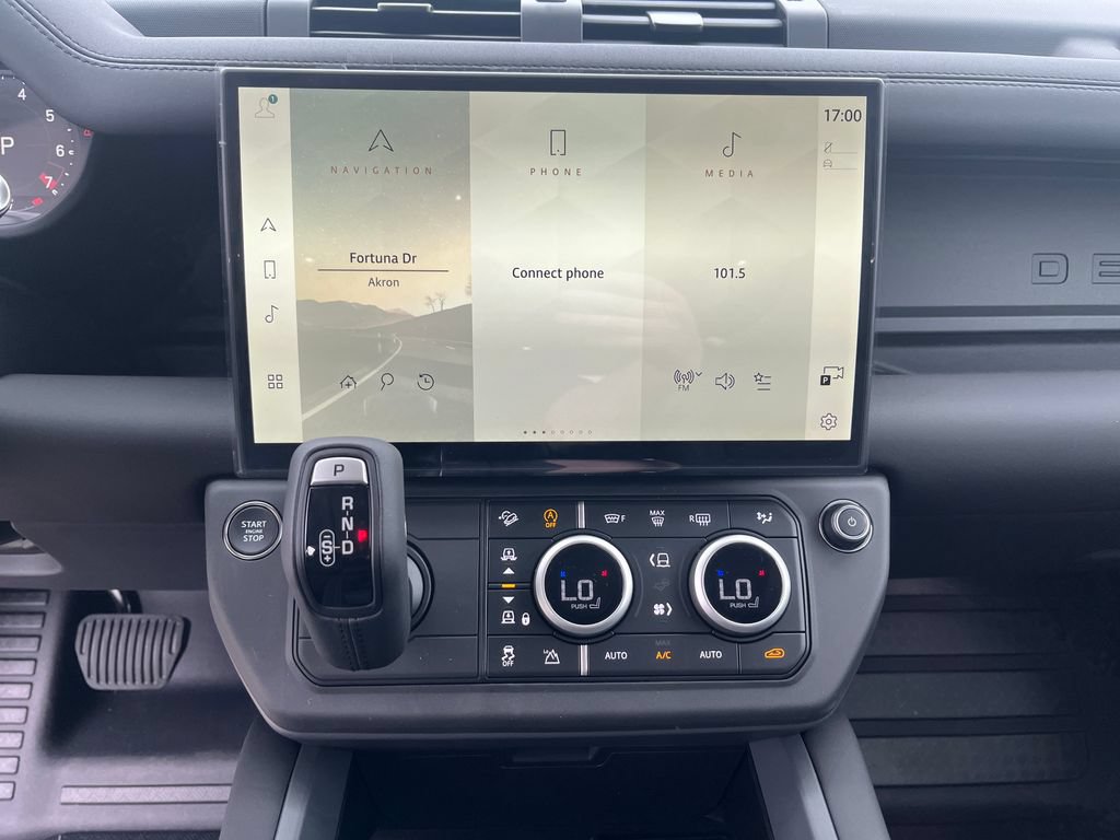 New 2026 Land Rover Defender 110 S AWD/4WD image 15