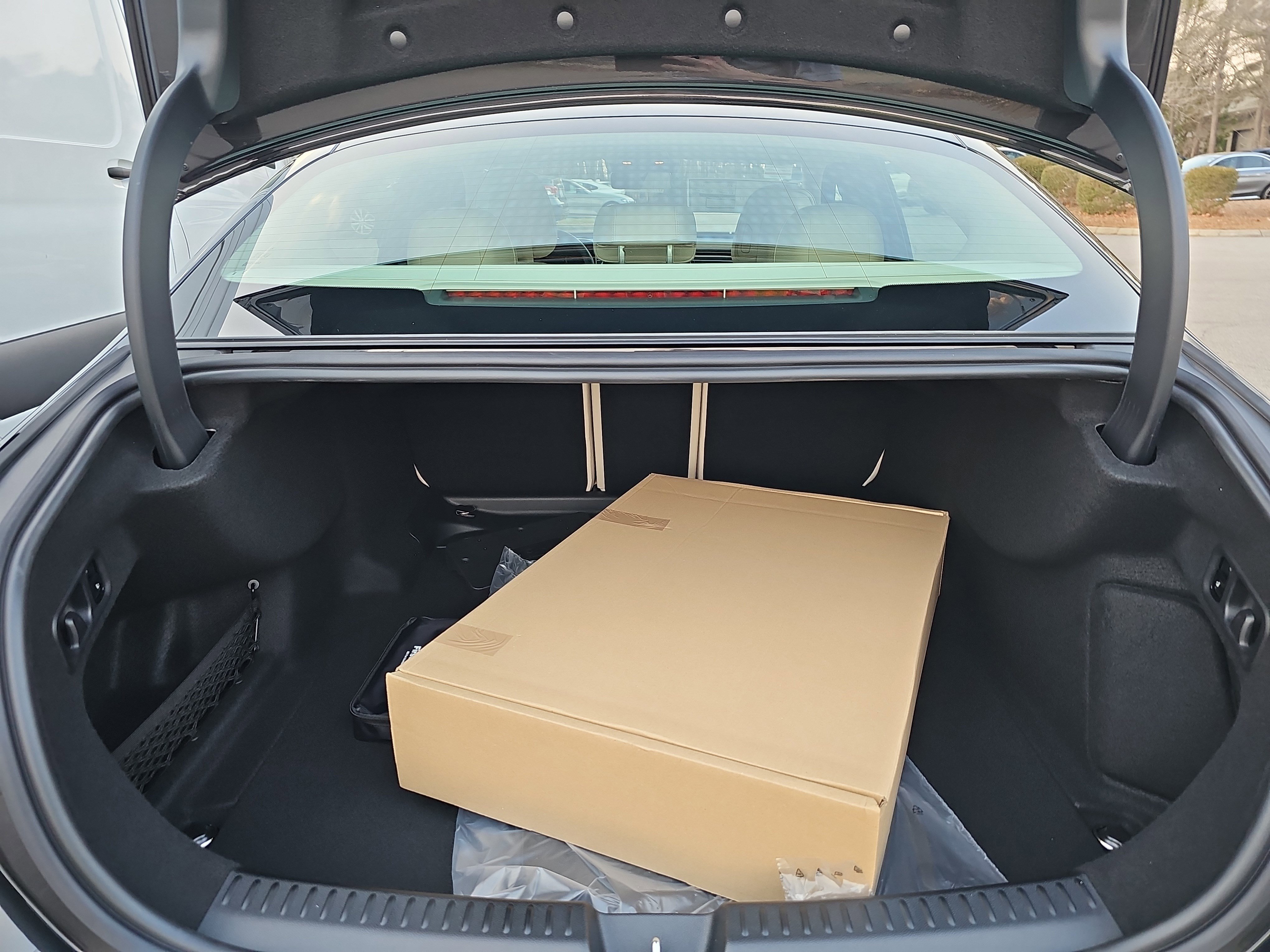 New 2026 Mercedes-Benz E 450 4MATIC Sedan image 13