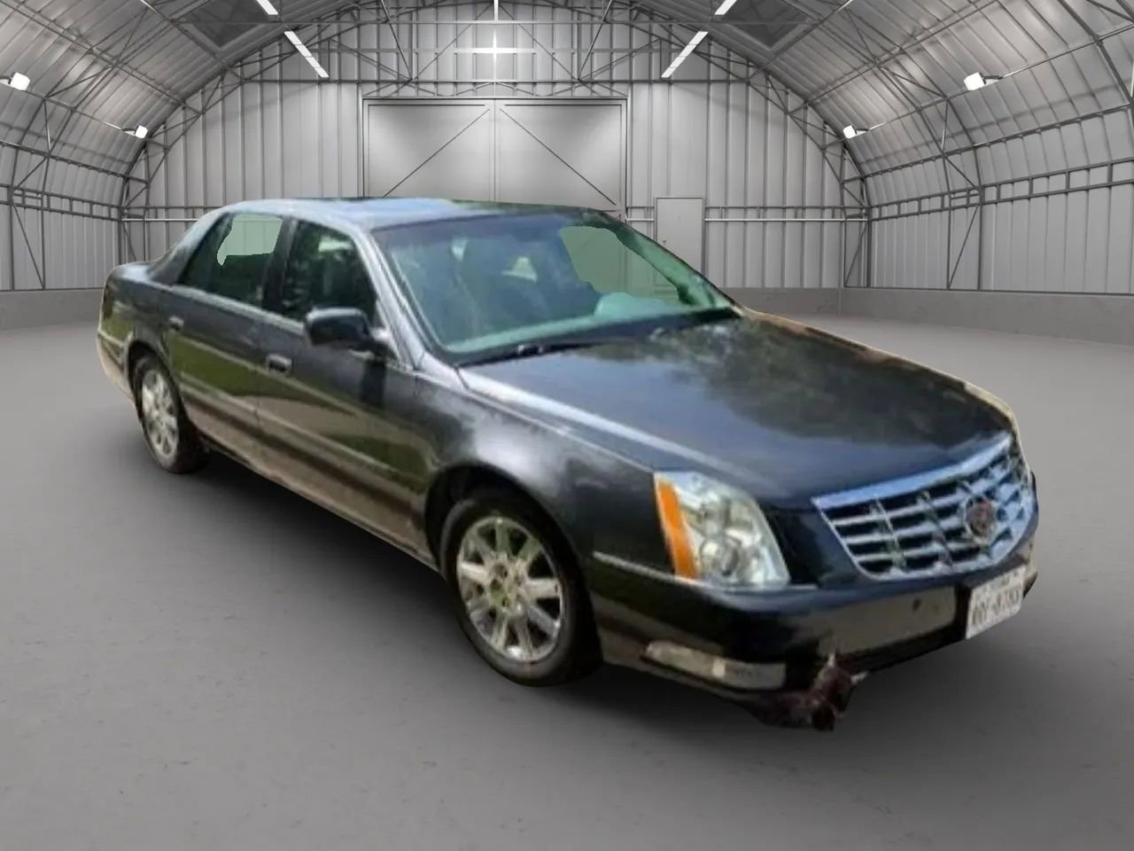 Used 2009 Cadillac DTS FWD image 2