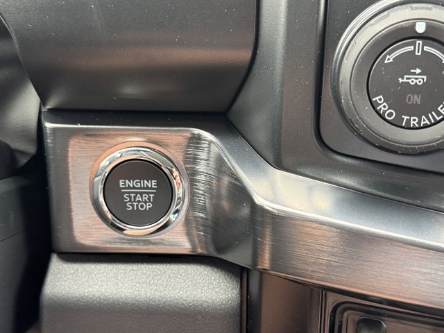 New 2025 Ford F250 Lariat w/ Lariat Ultimate Package image 16