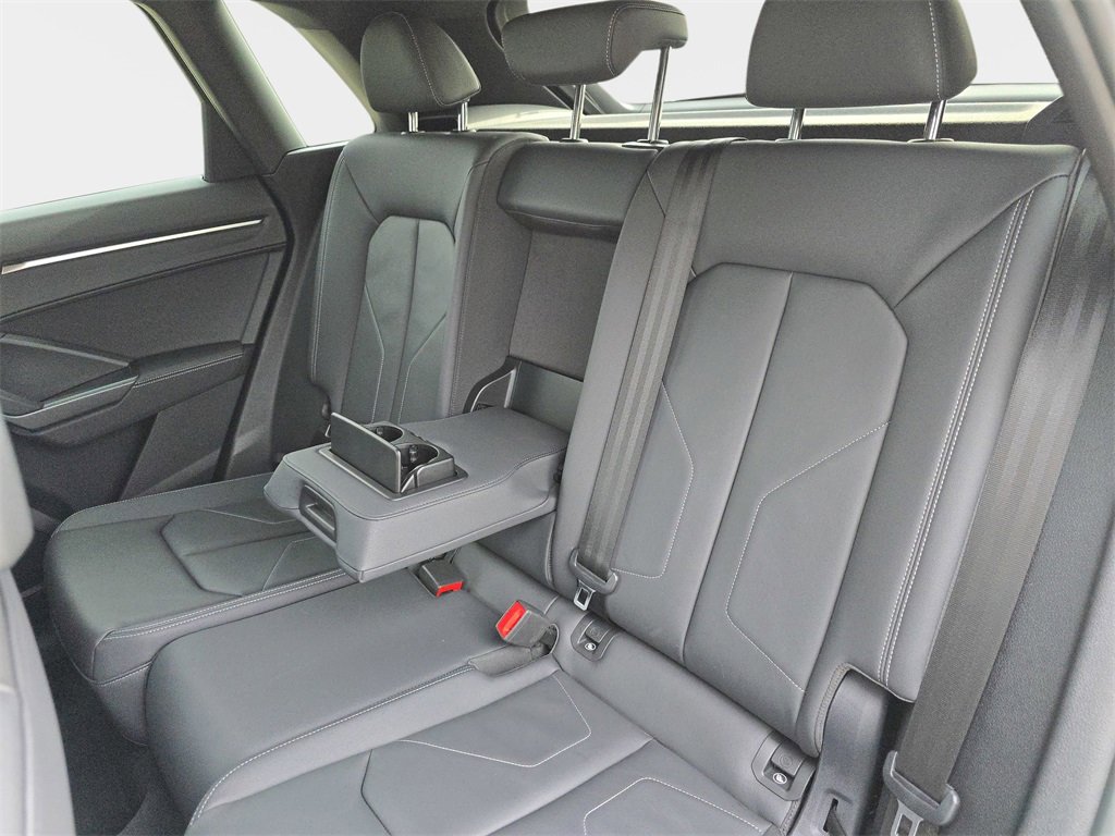 Certified 2024 Audi Q3 2.0T Premium w/ Convenience Package image 14