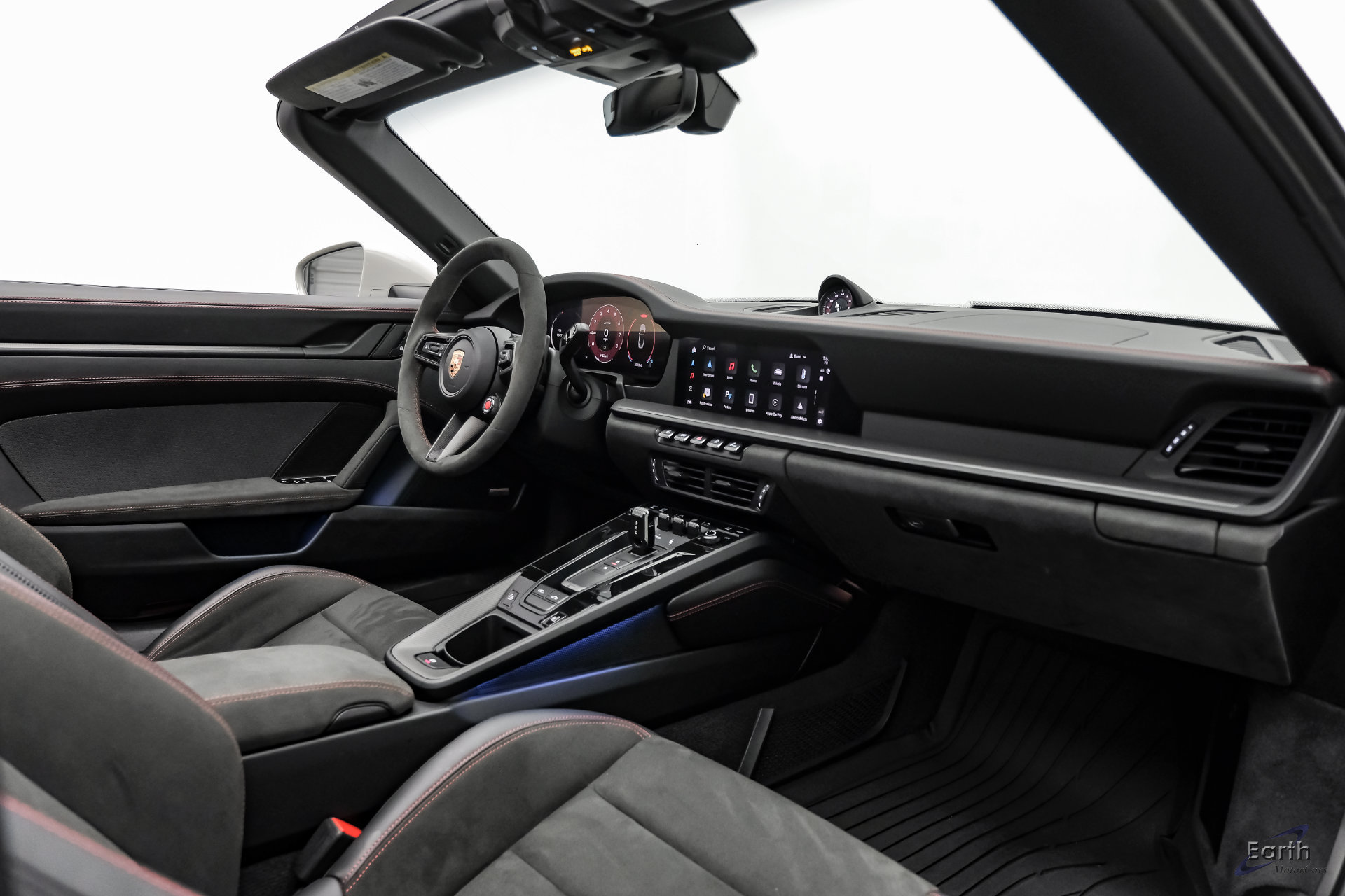 Used 2025 Porsche 911 Targa 4 GTS AWD/4WD image 56
