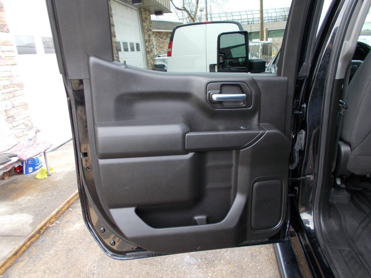 Used 2020 Chevrolet Silverado 1500 LT w/ All-Star Edition image 15