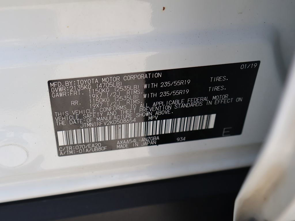 Used 2019 Toyota RAV4 Limited w/ Advanced Technology Package AWD/4WD image 52