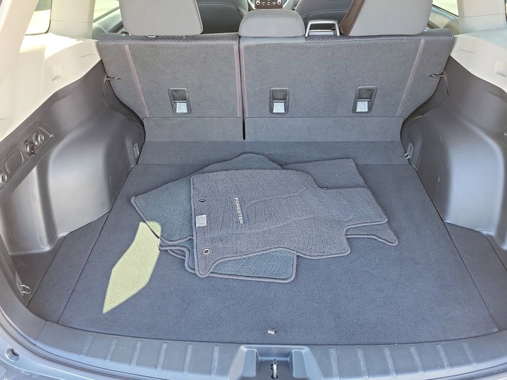 Certified 2023 Subaru Forester Premium image 8