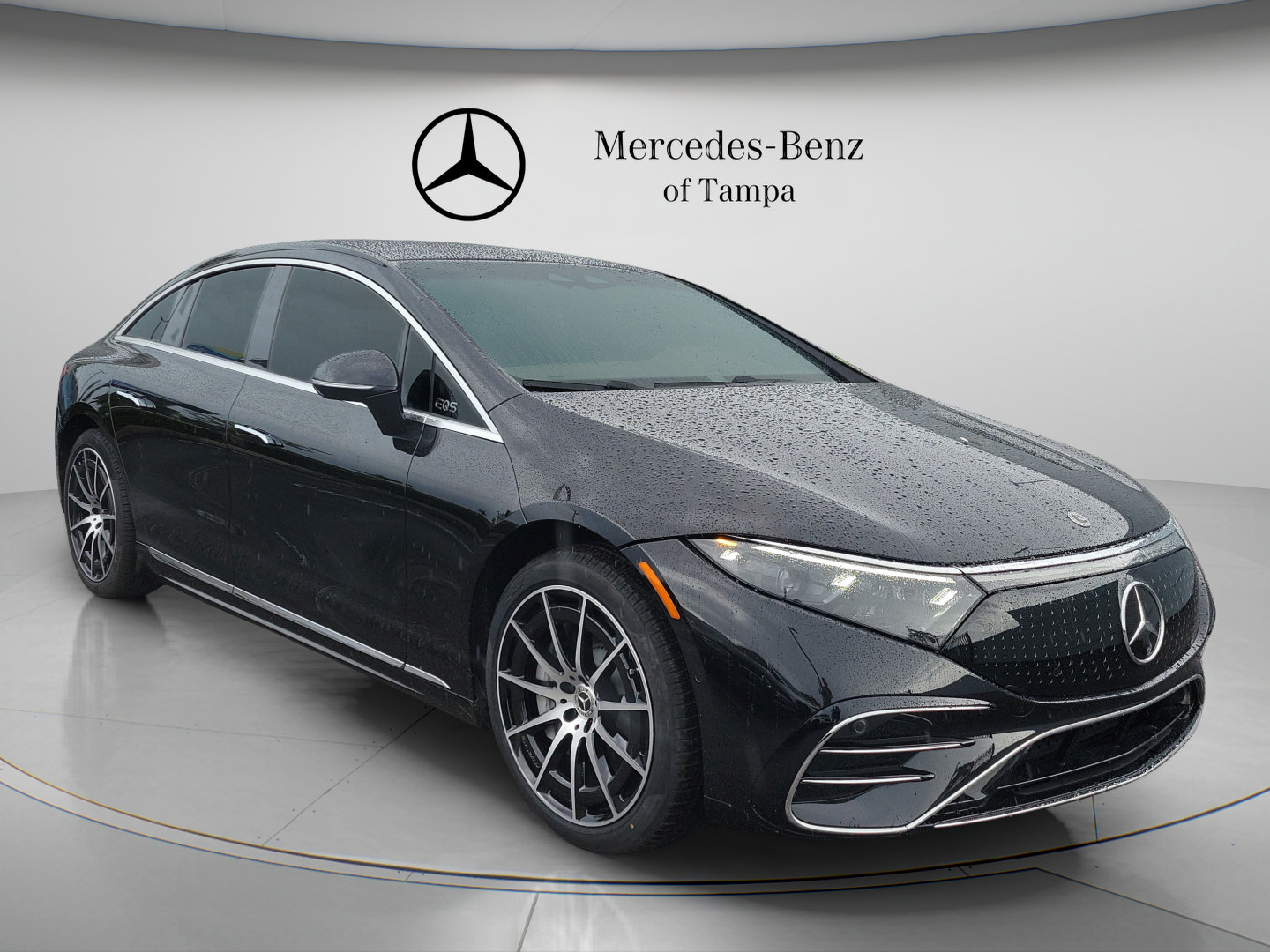 Certified 2024 Mercedes-Benz EQS 580 4MATIC Sedan image 4
