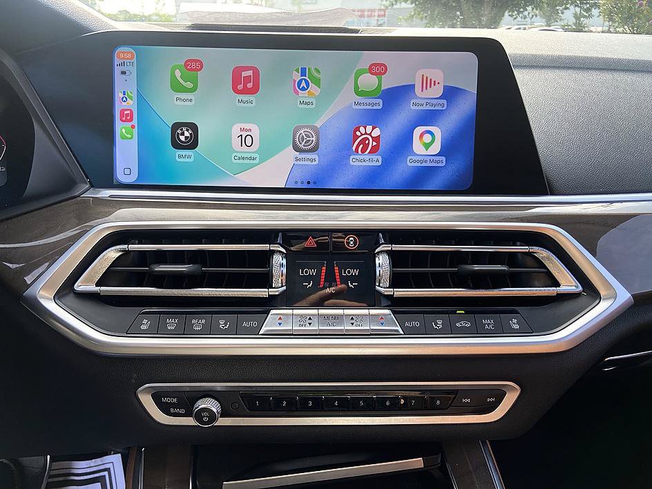 Used 2019 BMW X5 xDrive40i w/ M Sport Package AWD/4WD image 25