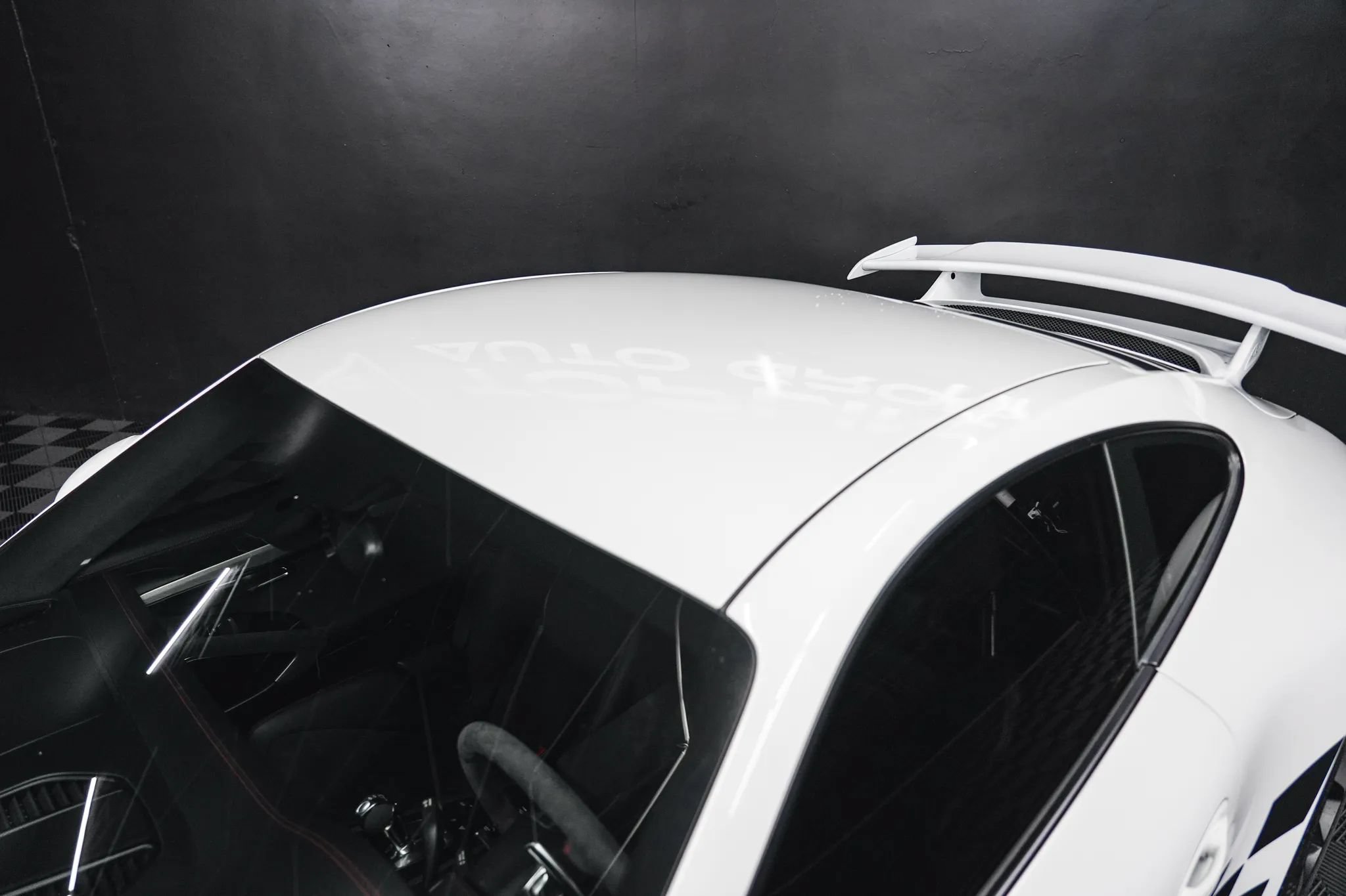 Used 2015 Porsche 911 GT3 RWD image 8
