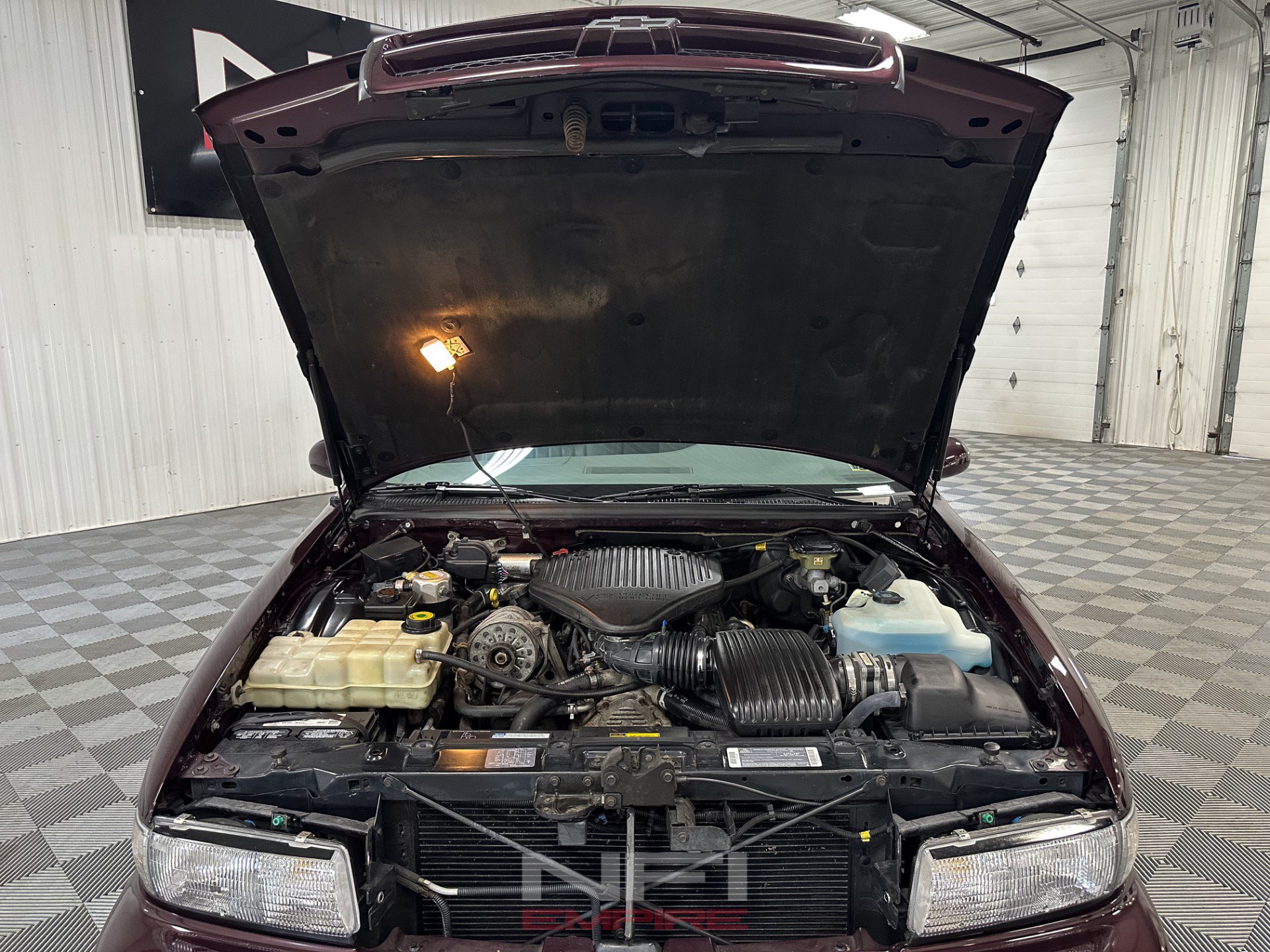 Used 1995 Chevrolet Impala SS RWD image 46