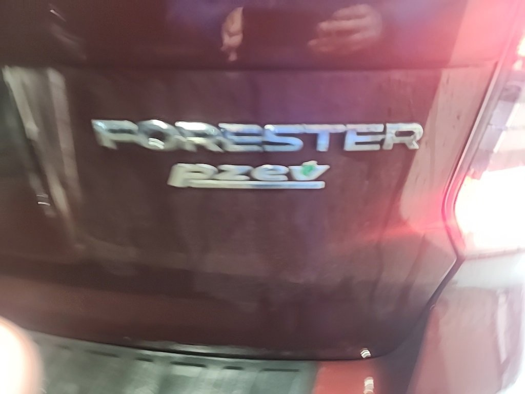 Used 2015 Subaru Forester 2.5i Premium w/ All-Weather Package image 4