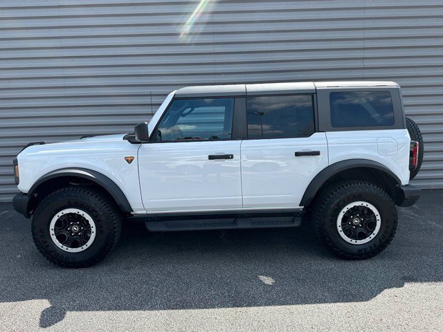 New 2026 Ford Bronco Badlands w/ Sasquatch Package AWD/4WD image 2