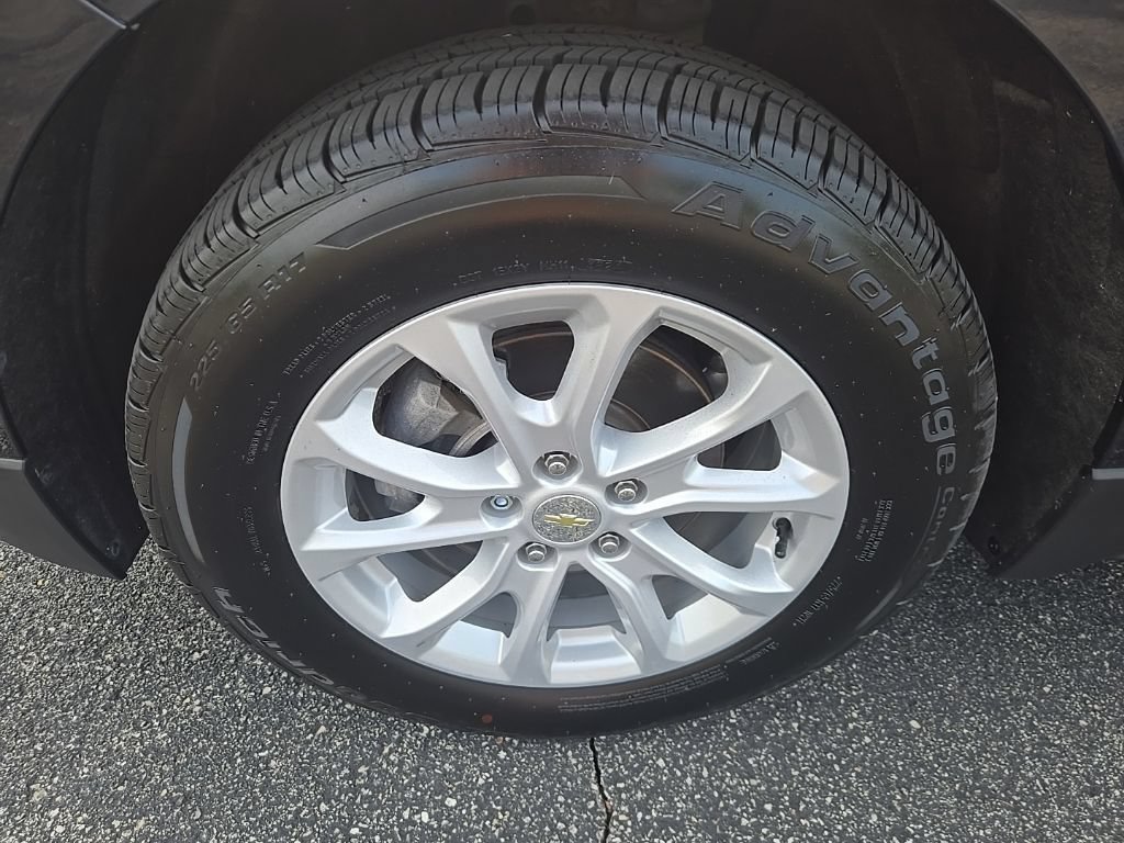 Used 2021 Chevrolet Equinox LT AWD/4WD image 19