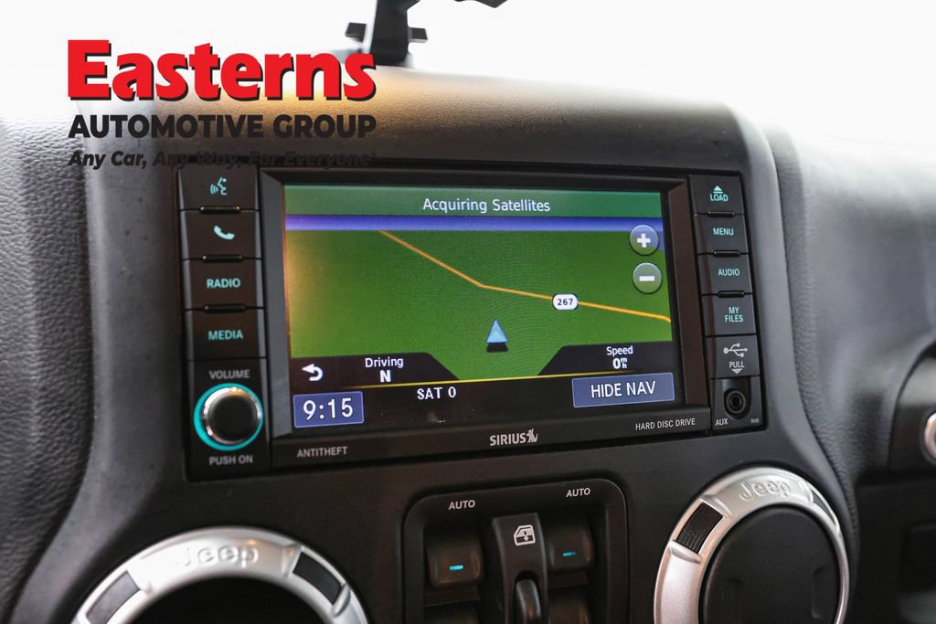 Used 2015 Jeep Wrangler Unlimited Sahara w/ Connectivity Group AWD/4WD image 19