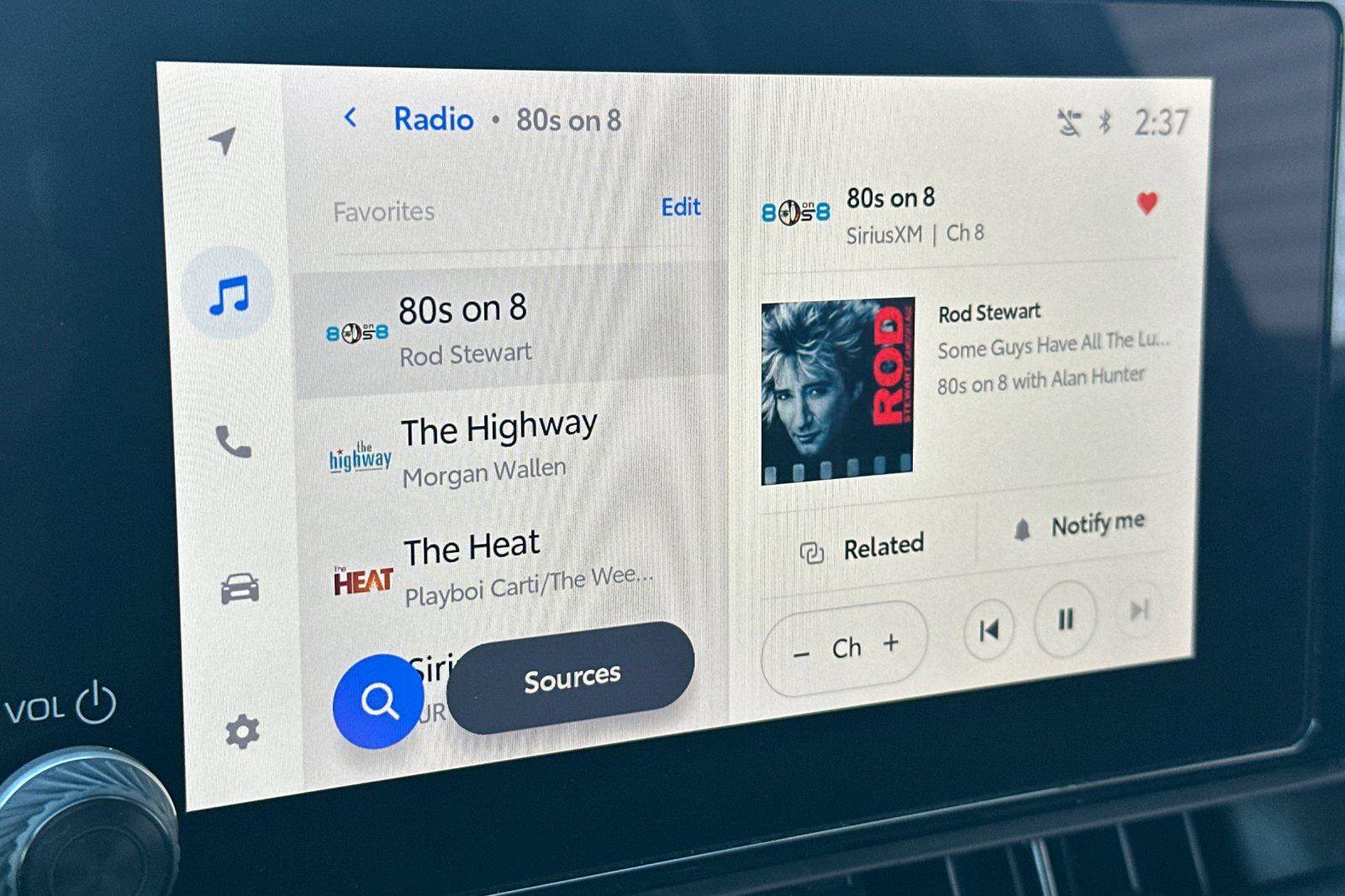 Used 2024 Toyota RAV4 LE image 17