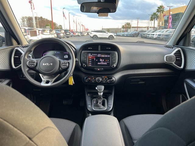 Certified 2024 Kia Soul LX w/ Option Group 015 image 28