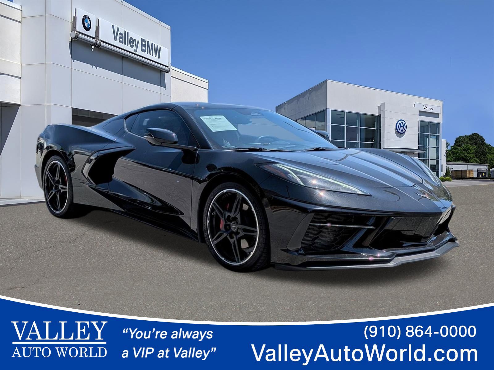 Used 2024 Chevrolet Corvette Stingray Coupe w/ 1LT RWD image 1
