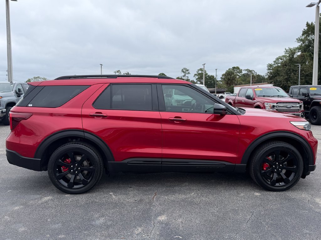 Used 2020 Ford Explorer ST w/ ST Street Pack AWD/4WD image 5