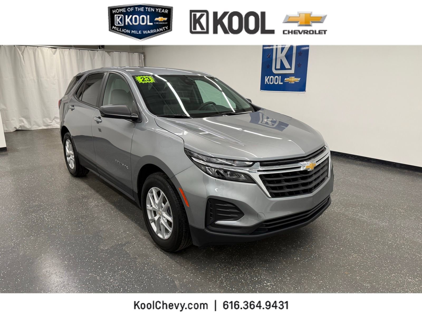 Used 2023 Chevrolet Equinox LS w/ LS Convenience Package image 1
