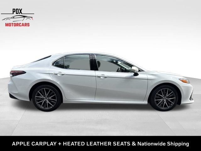 Used 2022 Toyota Camry XLE FWD image 9