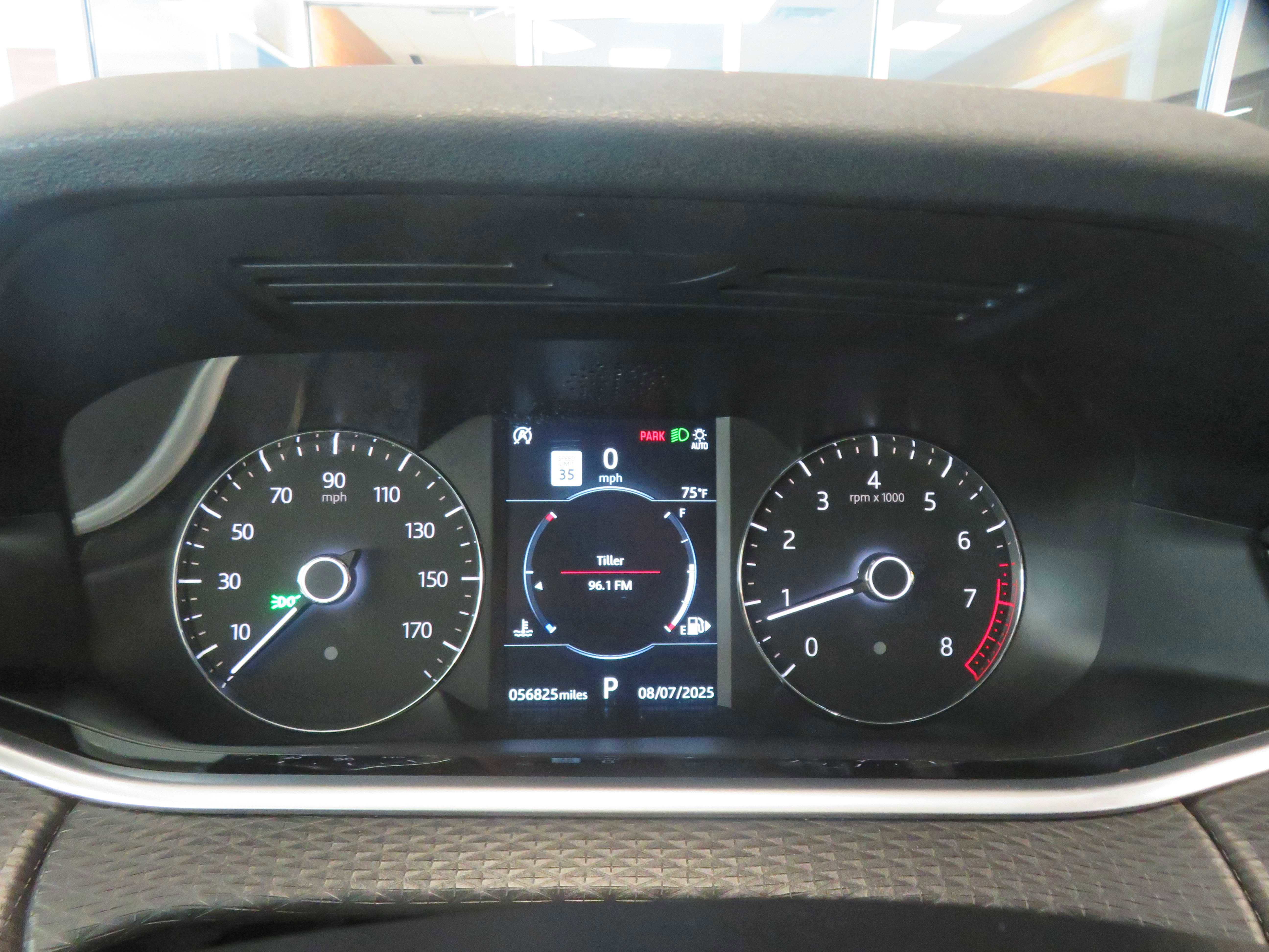 Used 2020 Land Rover Range Rover Evoque S image 31