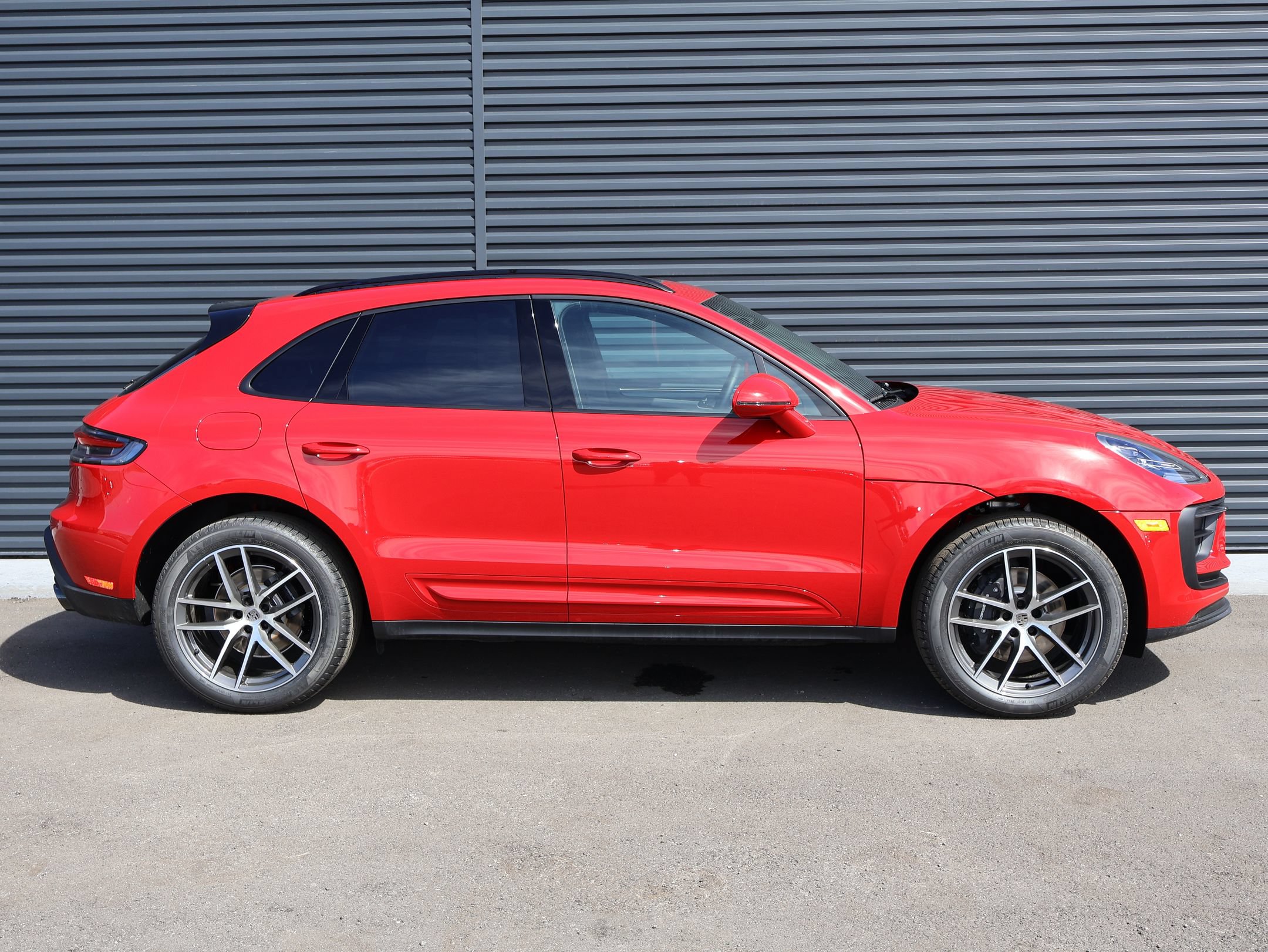 New 2026 Porsche Macan AWD/4WD image 10