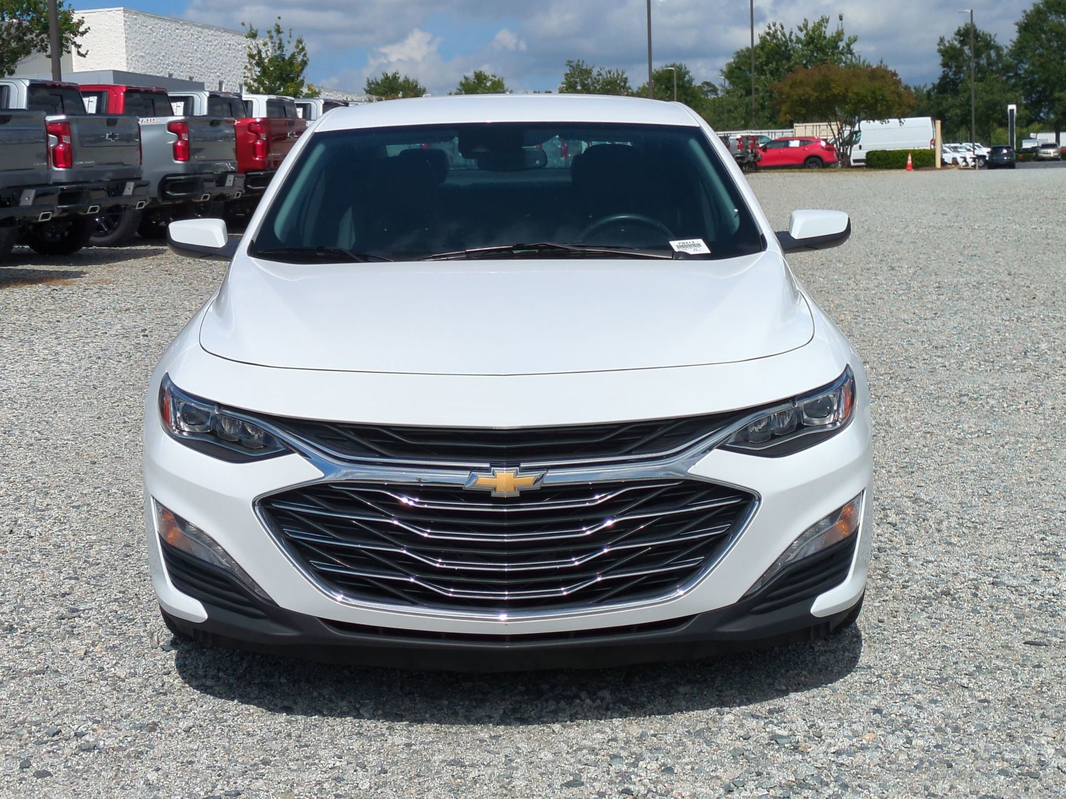 Used 2024 Chevrolet Malibu LT FWD image 3