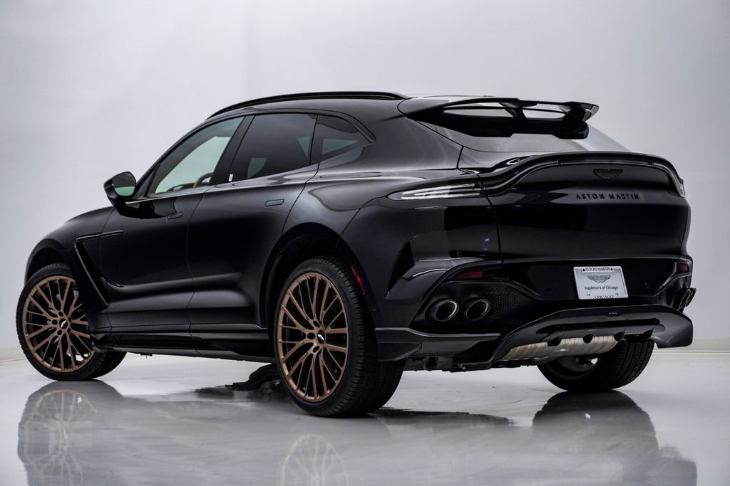 Used 2025 Aston Martin DBX 707 image 8