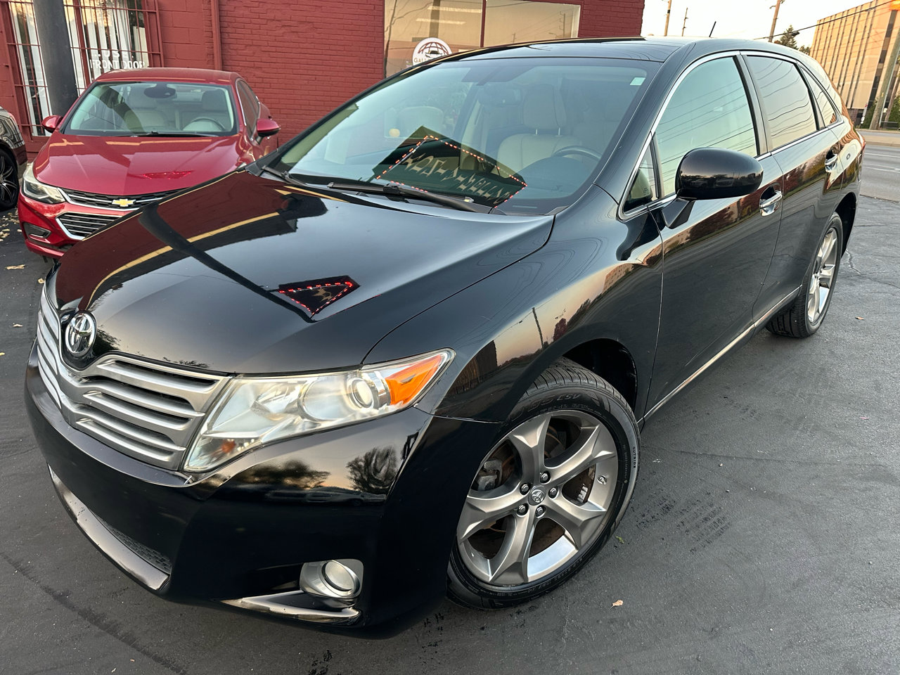 Used 2010 Toyota Venza image 3