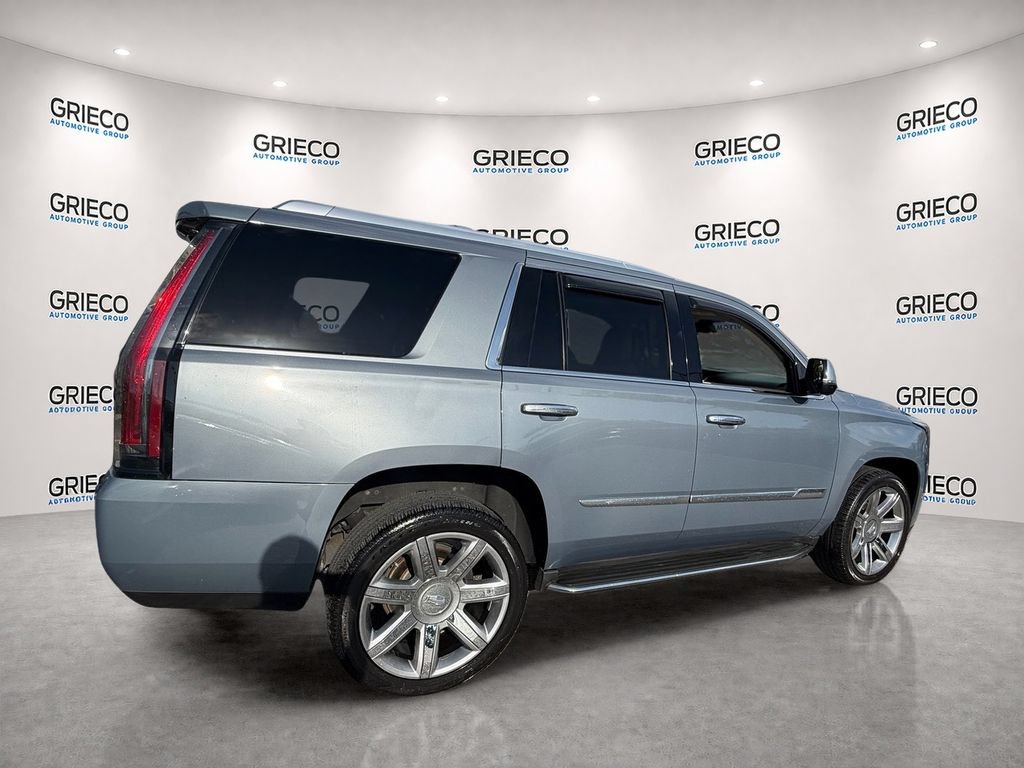 Used 2016 Cadillac Escalade Premium AWD/4WD image 7