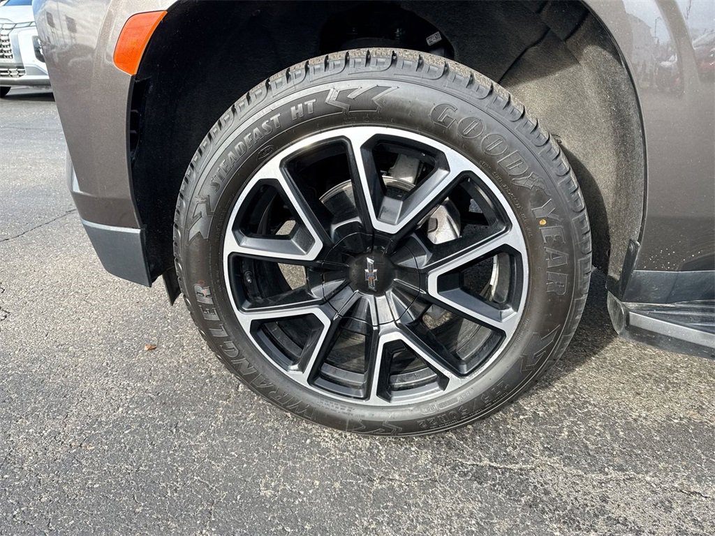 Used 2021 Chevrolet Tahoe RST w/ Luxury Package image 10