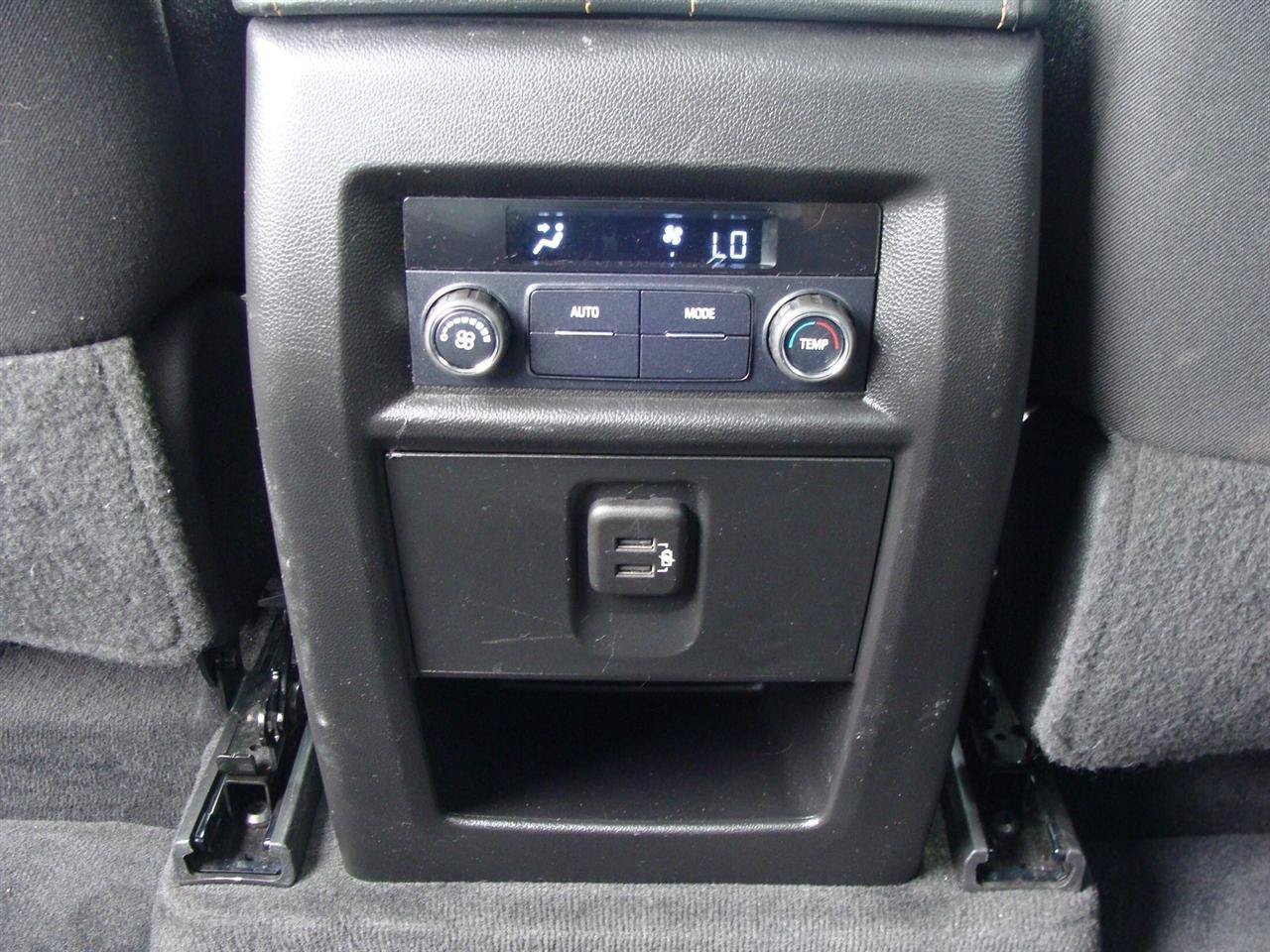 Used 2020 Chevrolet Traverse LT AWD/4WD image 33