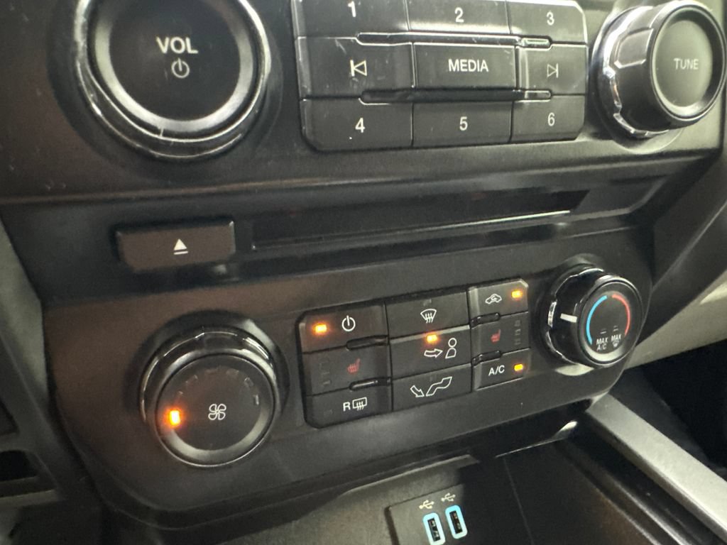Used 2016 Ford F150 XLT w/ Equipment Group 302A Luxury RWD image 67